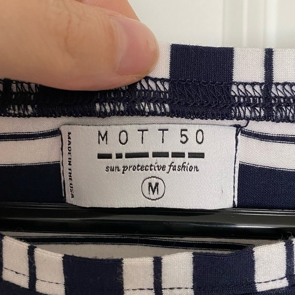 Mott 50 Hvar Dress Striped SPF 50 Sun Protective Long Sleeve Dress Size Medium - Picture 3 of 7